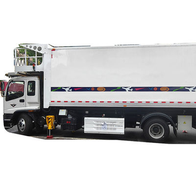 Η μονάδα ψύξης Thermo King UT σειράς UT-R EXTREME αντικαθιστά την UT-1200 εγκατεστημένη στο φορτηγό μεταφοράς αεροδρομίου