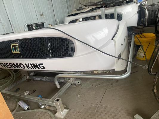 Μεταχειρισμένη μονάδα T-1000M THERMO KING, μεταχειρισμένη μονάδα T1000M thermo king σε καλή κατάσταση, κατασκευασμένη περίπου το 2011-2019