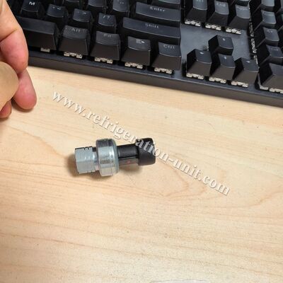 12-00352-14  Carrier original spare parts vector HE19 high pressure switch Vector 1550 / 1800 / 1850 / 1950 / 6600 Replacing: 12-00352-03